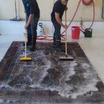 آماده‌سازی صحیح فرش قبل از تحویل برای شست‌وشوی حرفه‌ای