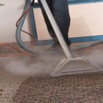 تأثیر نور مستقیم خورشید بر رنگ فرش و روش‌های محافظت