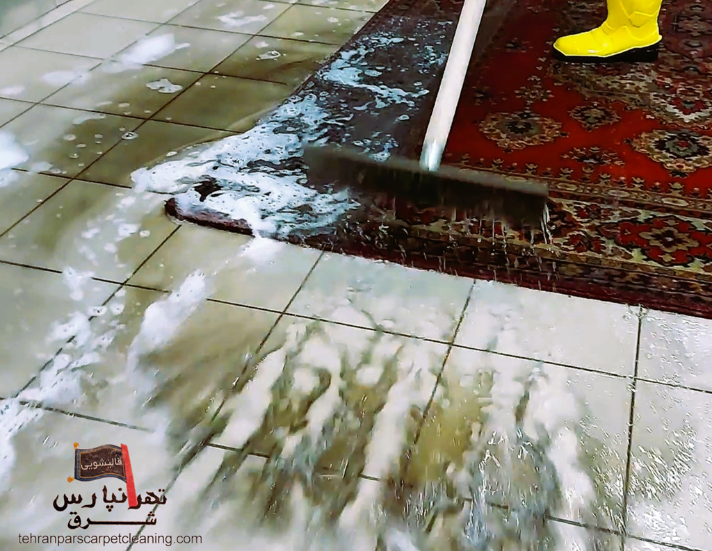 تأثیر نوع کف‌پوش خانه بر نگهداری فرش